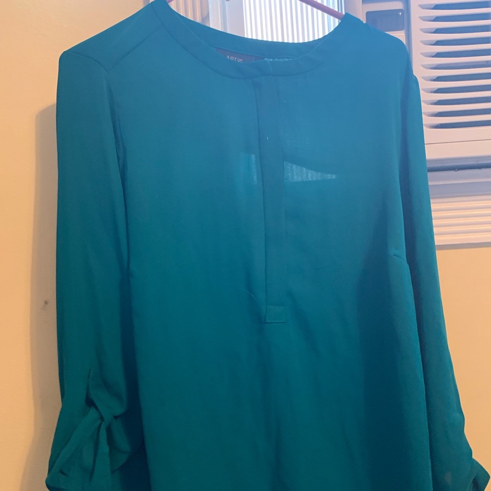 Apt 9 Flowy top
